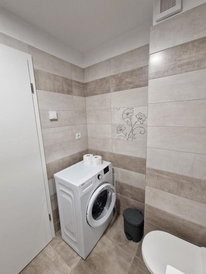 San Casa Apartment Sebes  Bagian luar foto