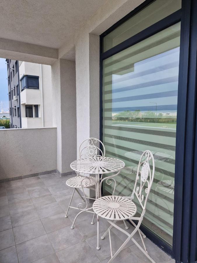 San Casa Apartment Sebes  Bagian luar foto